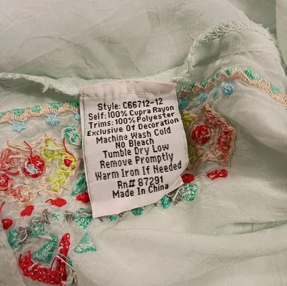 Johnny Was Floral Embroidered Blouse - Picture 14 of 14